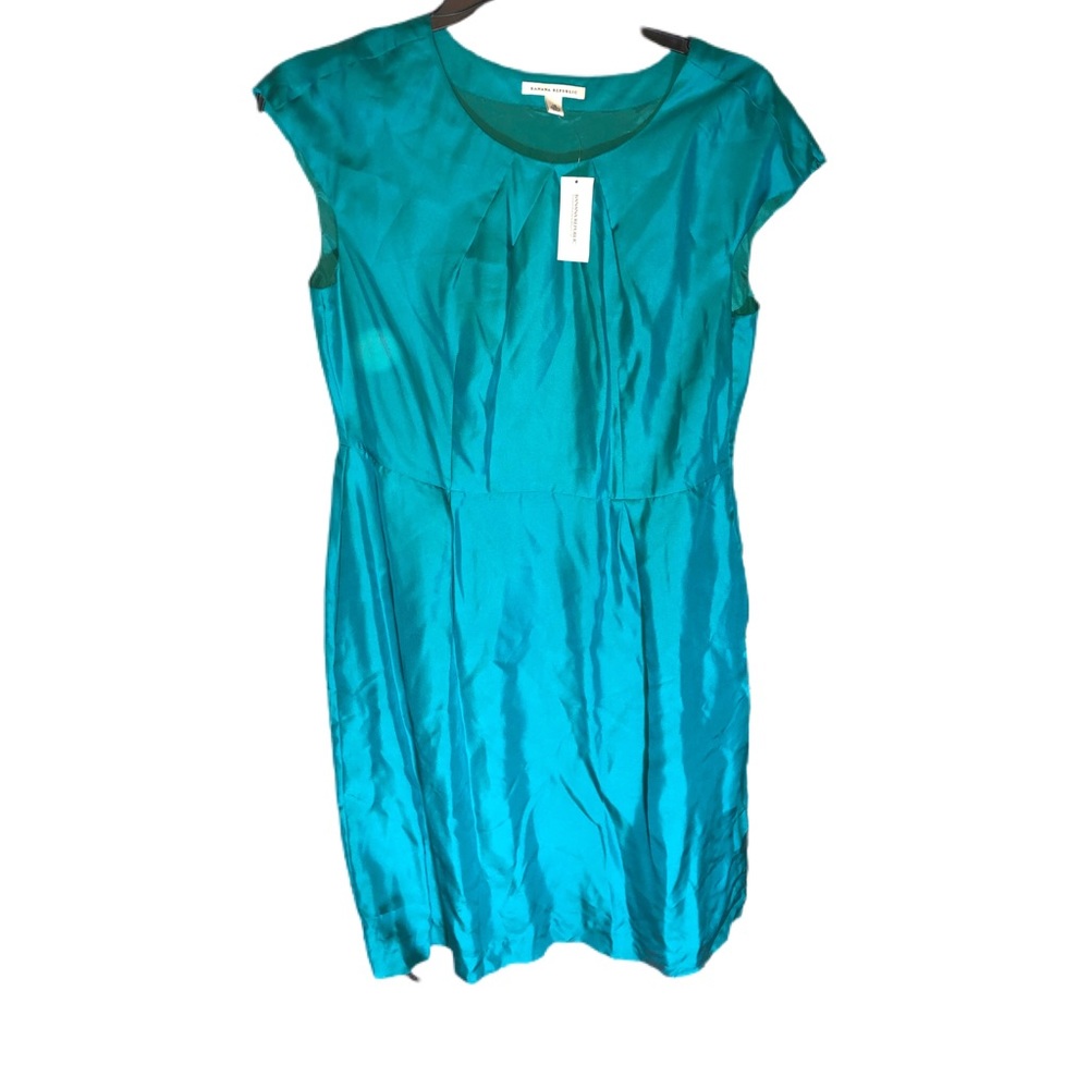 NWT Banana Republic Silk Green Shift Dress